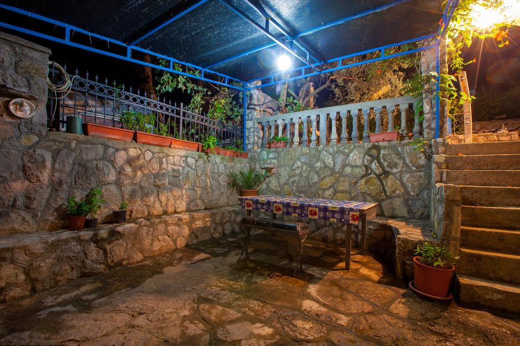 Apartments Pines Bar Ngoại thất bức ảnh